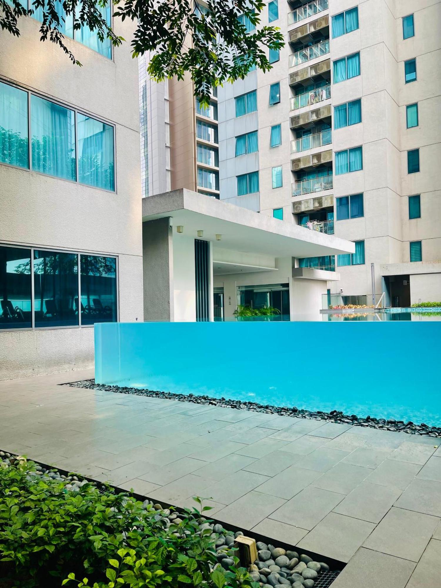 Summer Suites Klcc By Impexia Kuala Lumpur Exterior foto